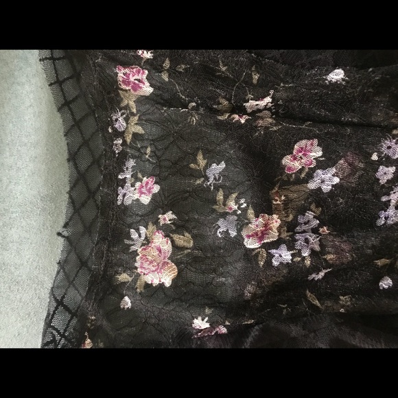 Intimately Free People Black Floral Lace Top - Picture 5 of 6
